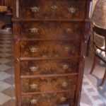 315 7110 CHEST OF DRAWERS
